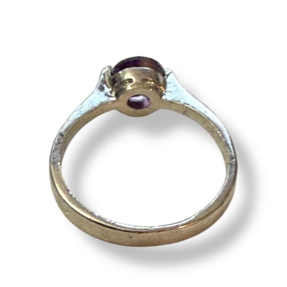 Faux Amethyst Solitaire Purple Silver Ring Size 6 NEW - Picture 3 of 6